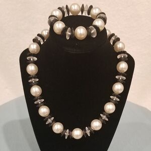 Vintage Classic Black And White Necklace And Bracelet. The Necklace Is About 17"